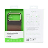 Coque Ultra-Fine Rixus Alpine Compatible MagSafe RXA130 Pour Apple iPhone 17 Pro Max, 18 Pro Max Rayé Marron